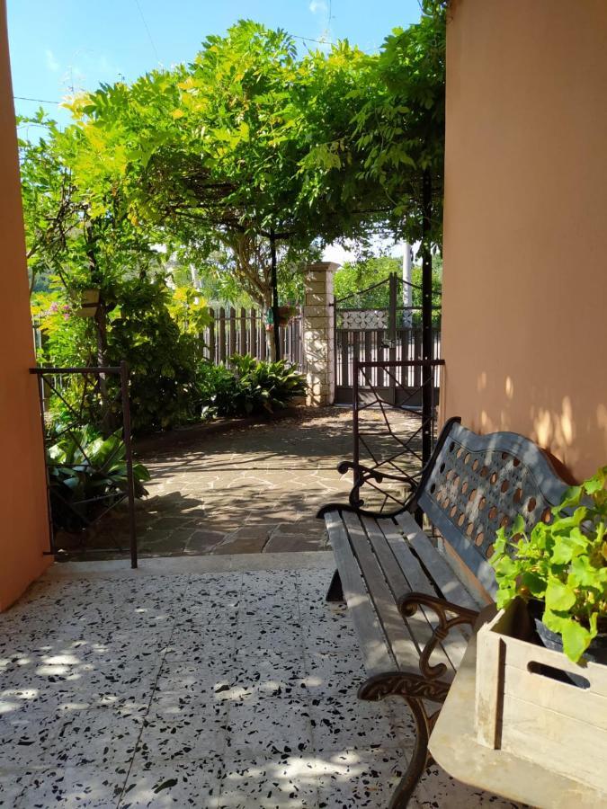 Valle Fiorita Castro dei Volsci Exterior foto